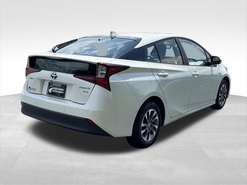 2020 Toyota Prius XLE