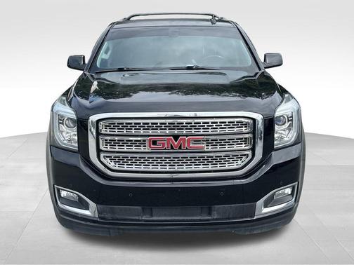 2017 GMC Yukon SLE