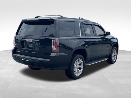 2017 GMC Yukon SLE