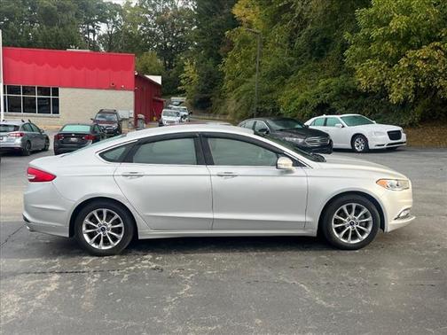 Ingot Silver 2017 Ford Fusion SE