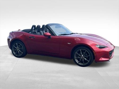 2016 Mazda MX-5 Miata Grand Touring