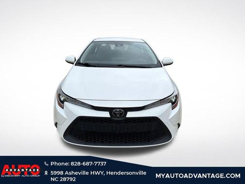 Super White 2020 Toyota Corolla LE