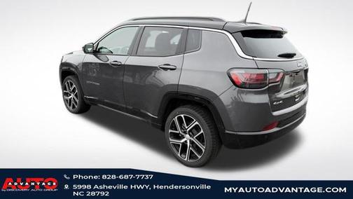 Baltic Gray Metallic Clearcoat 2024 Jeep Compass Limited