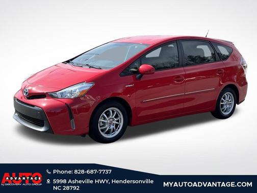 2015 Toyota Prius v Three