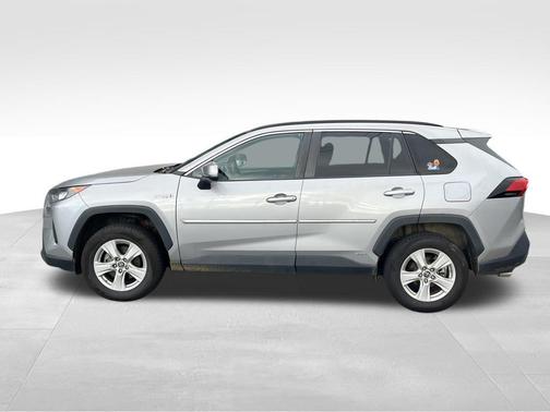 2020 Toyota RAV4 Hybrid LE