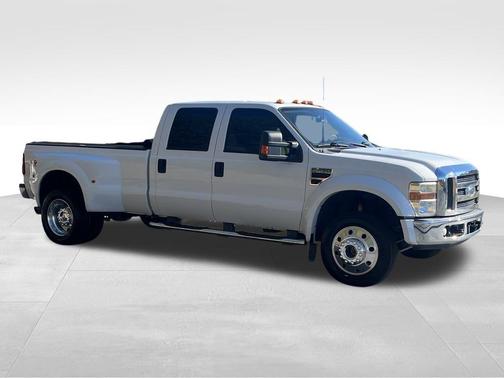 2008 Ford F-450 LARIAT