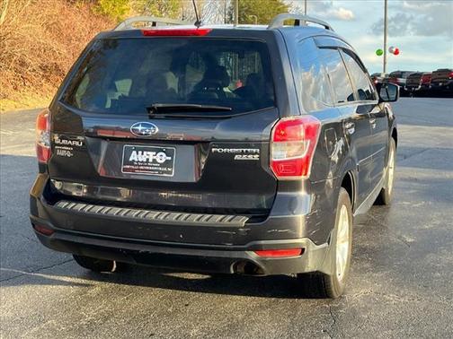 Dark Gray Metallic 2015 Subaru Forester 2.5i Premium