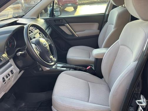 Dark Gray Metallic 2015 Subaru Forester 2.5i Premium