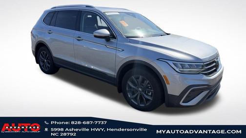 Pyrite Silver Metallic 2023 Volkswagen Tiguan 2.0T SE