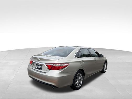 2015 Toyota Camry XLE