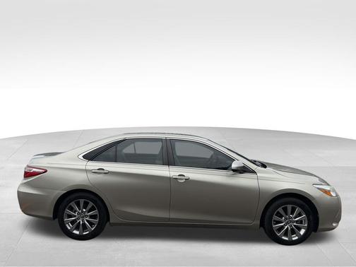2015 Toyota Camry XLE