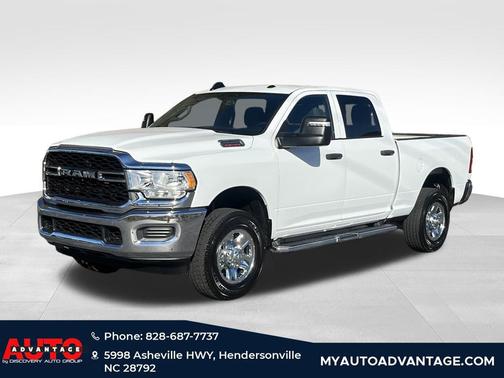 2023 RAM 2500 Tradesman Crew Cab 4x4 6'4' Box