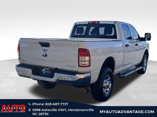 2023 RAM 2500 Tradesman Crew Cab 4x4 6'4' Box