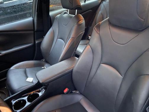 2017 Toyota Prius Prime SE