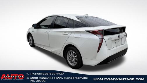 Blizzard Pearl 2018 Toyota Prius Two Eco