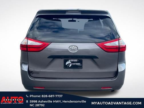 2017 Toyota Sienna L