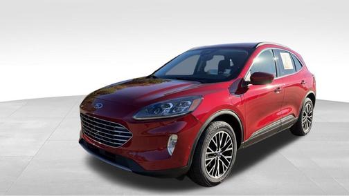 2022 Ford Escape Titanium