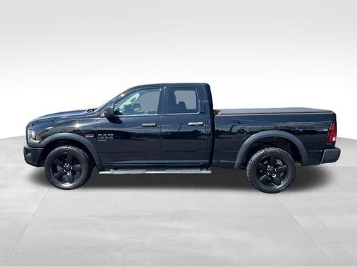 2020 RAM 1500 Classic Warlock Quad Cab 4x4 6'4' Box