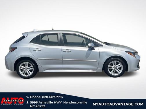 Classic Silver Metallic 2019 Toyota Corolla SE