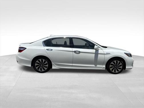 2017 Honda Accord Hybrid Touring