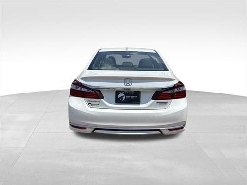 2017 Honda Accord Hybrid Touring