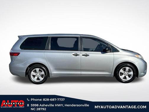 2017 Toyota Sienna L