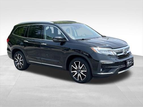 2019 Honda Pilot Touring 8-Passenger