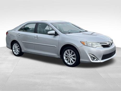2014 Toyota Camry XLE