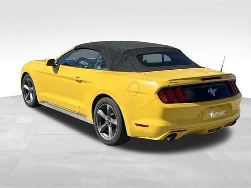 2015 Ford Mustang V6