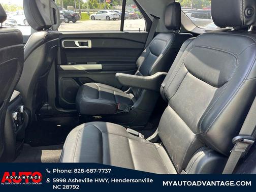 Blue Metallic 2020 Ford Explorer XLT