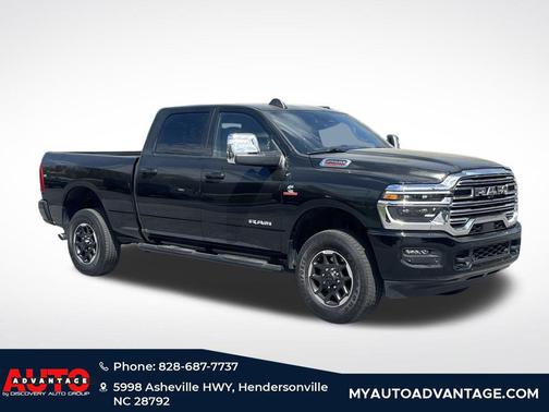 Diamond Black Crystal Pearlcoat 2025 RAM 2500 Laramie Crew Cab 4x4 6'4' Box