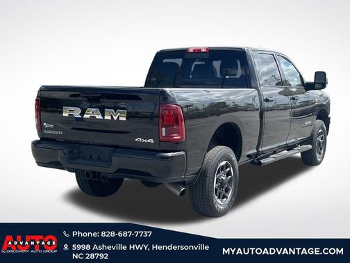 Diamond Black Crystal Pearlcoat 2025 RAM 2500 Laramie Crew Cab 4x4 6'4' Box