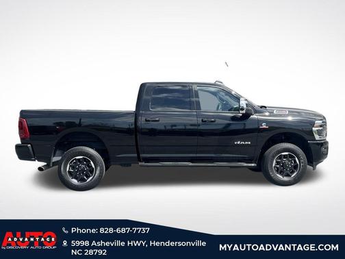 Diamond Black Crystal Pearlcoat 2025 RAM 2500 Laramie Crew Cab 4x4 6'4' Box