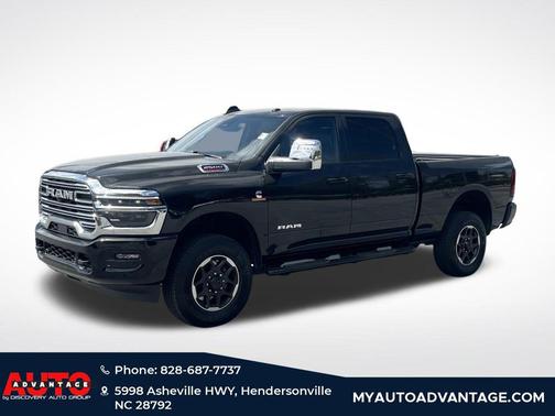 Diamond Black Crystal Pearlcoat 2025 RAM 2500 Laramie Crew Cab 4x4 6'4' Box