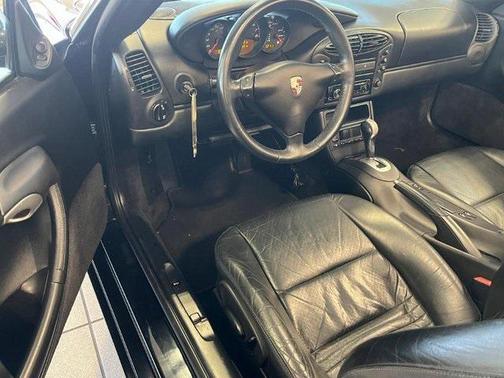 2002 Porsche Boxster Base