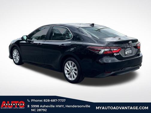 Midnight Black Metallic 2021 Toyota Camry LE