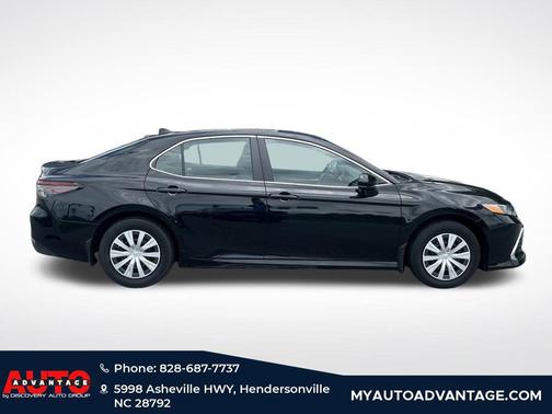 Midnight Black Metallic 2024 Toyota Camry Hybrid LE
