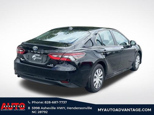 Midnight Black Metallic 2024 Toyota Camry Hybrid LE