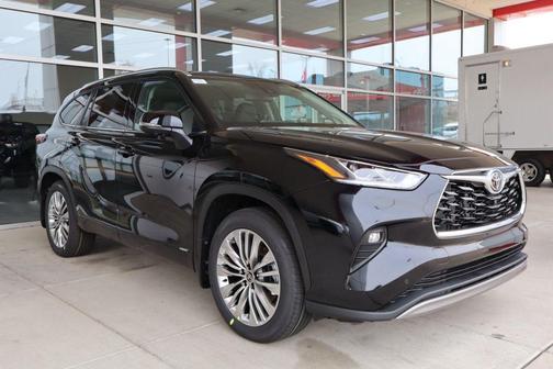 2026 Toyota Highlander Hybrid Platinum