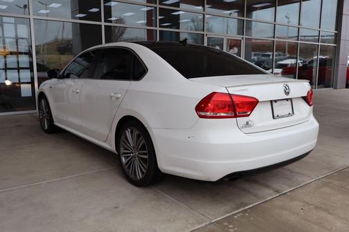 2015 Volkswagen Passat 1.8T Auto Sport