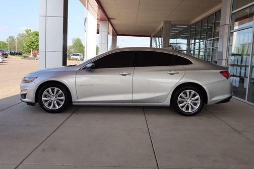 2020 Chevrolet Malibu FWD LT