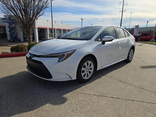 2026 Toyota Corolla Hybrid LE