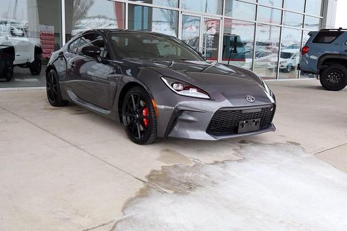 2025 Toyota GR86 Premium