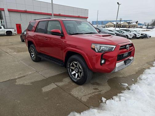 2024 Toyota 4Runner TRD Off Road