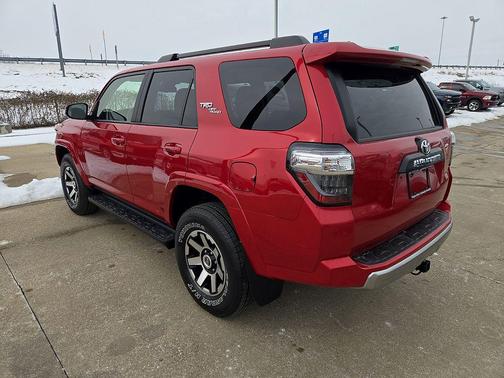 2024 Toyota 4Runner TRD Off Road