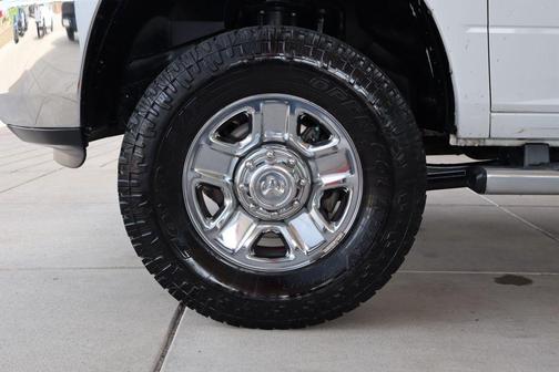 Bright White Clearcoat 2018 RAM 2500 Tradesman Crew Cab 4x4 6'4' Box