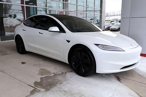 2025 Tesla Model 3 Long Range