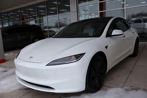 2025 Tesla Model 3 Long Range