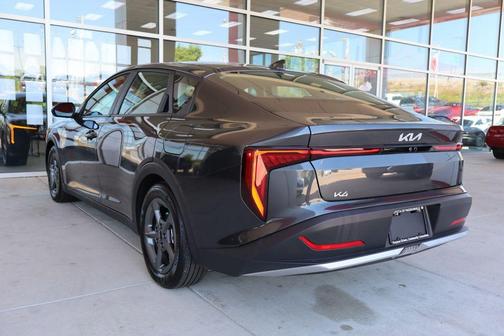 Interstellar Gray 2025 Kia K4 LXS