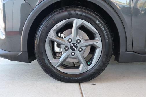 Interstellar Gray 2025 Kia K4 LXS